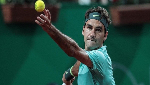 Roger Federer yarı finalde