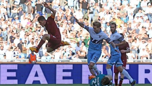 Roma, Devler Ligi vizesini kaptı