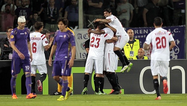 Sevilla'nın acıması yok! Finalde...