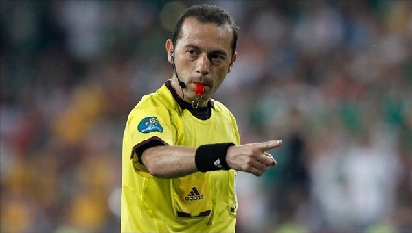 TFF'den Cüneyt Çakır açıklaması! Derbide yok...