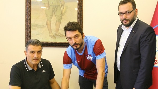 20'lik kaleci gönderildi, 36'lık alındı!