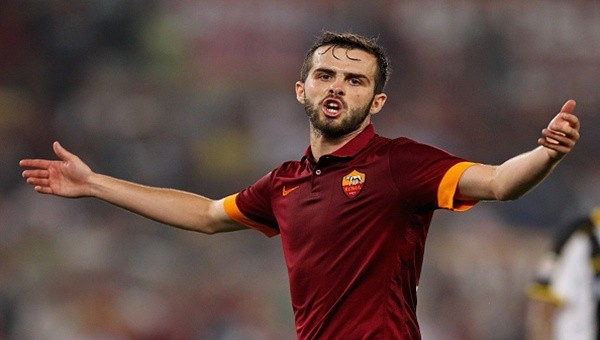 Atletico Madrid Arda'nın yerine Pjanic'i alıyor