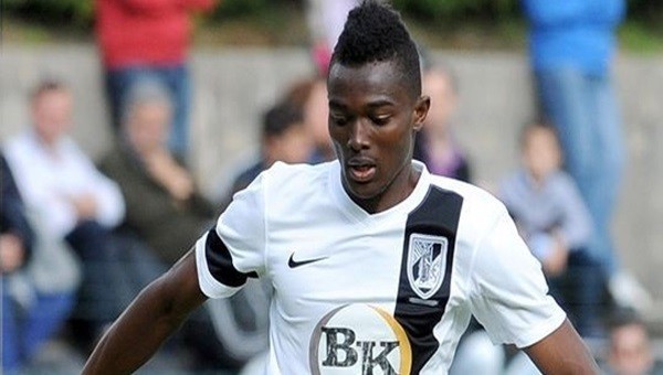 Atletico Madrid, 20 yaşındaki orta saha oyuncusu Bernard Mensah'ı transfer etti