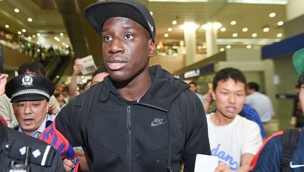 Demba Ba Çin'de siftah yaptı