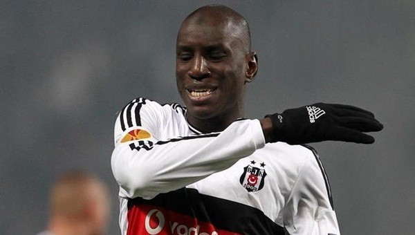 Demba Ba kötü başladı