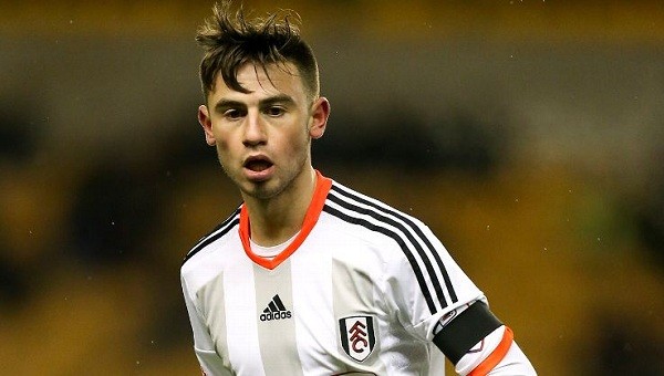 Manchester City, Fulham'ın 18 yaşındaki yıldız adayı Patrick Roberts'ı transfer etti