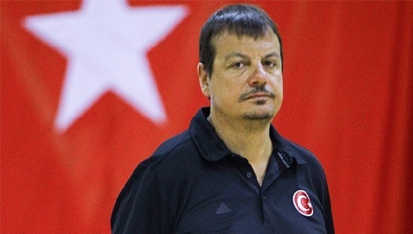 Ergin Ataman: 'Biz vatani görevimizi yapıyoruz'