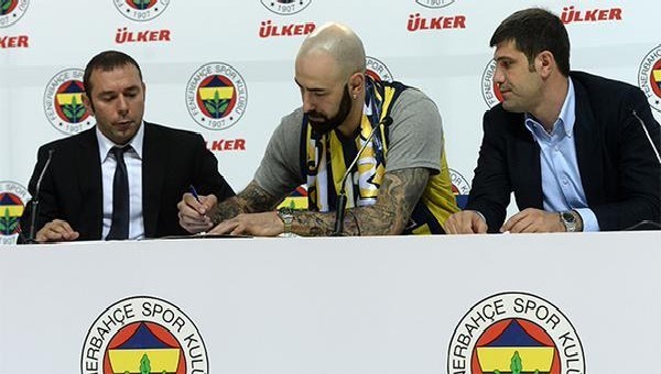 Fenerbahçe Ülker, Antic'e imza attırdı