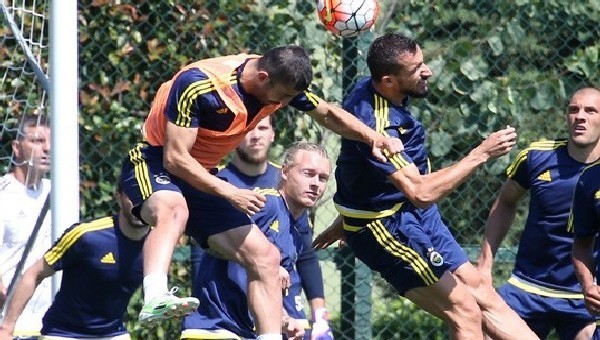 Fenerbahçe'de hazırlıklar sürüyor