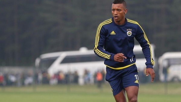 Fenerbahçe'de Luis Nani tişörtü