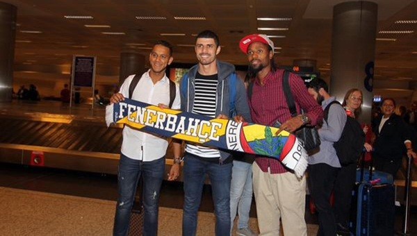 Josef de Souza, Fabiano ve Abdoulaye Ba İstanbul'da