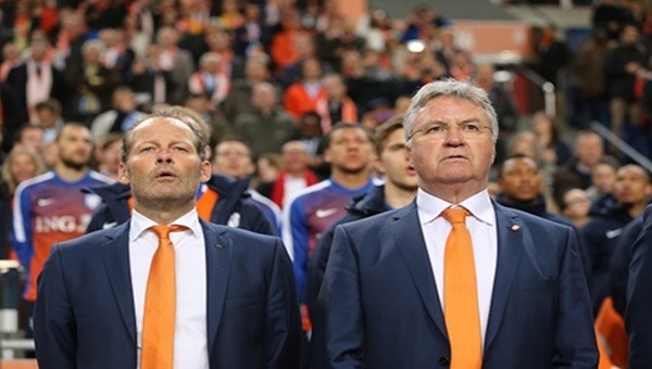 Hollanda Milli Futbol Takımı'nda Danny Blind, yardımcılığını yaptığı Hiddink'in yerine göreve getirildi