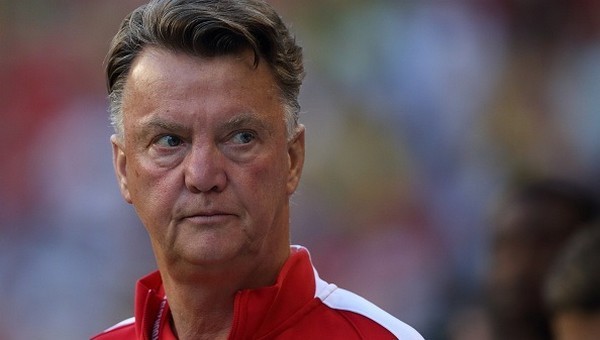 Louis van Gaal süper star istiyor