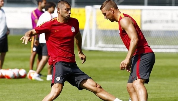 Lukas Podolski: 'Burak Yılmaz ile dostluğumuzu kıskanıyorlar'