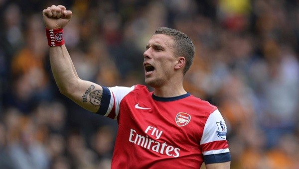 Lukas Podolski Galatasaray'a transfer oldu