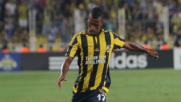 Fenerbahçe'nin yeni transferlerinden Nani ilk resmi maçına çıktı