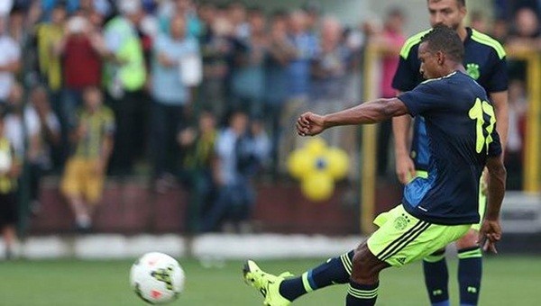 Nani'den ilk Fenerbahçe paylaşımı!