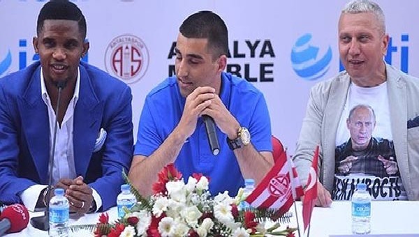 Putin tişörtü işinden etti