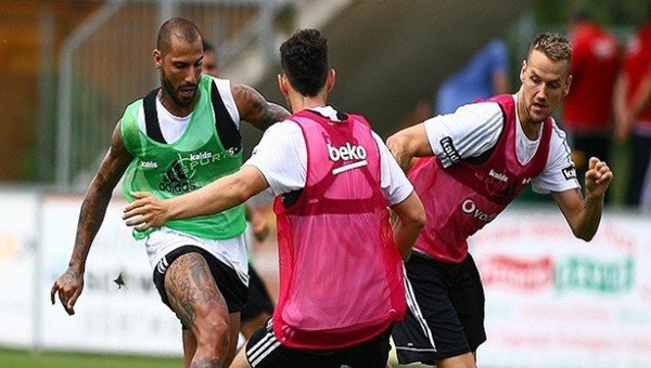 Ricardo Quaresma hazırlık maçında forma giydi
