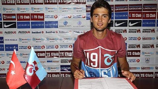 Trabzonspor, Okay Yokuşlu'yu açıkladı