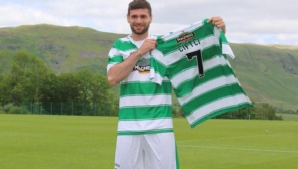 Türk futbolcu Celtic'e transfer oldu