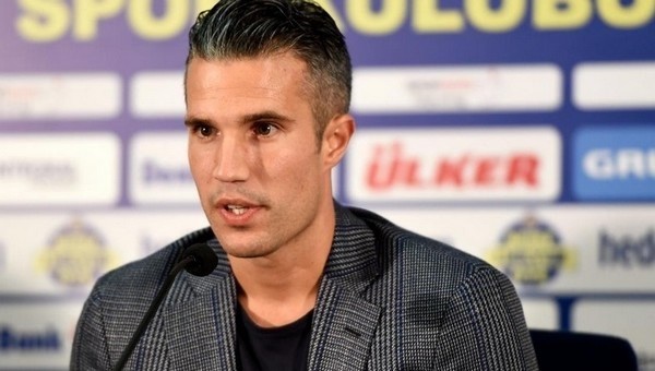 Van Persie için FLAŞ iddia! Bonservis...