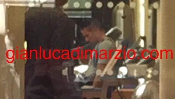 Van Persie sağlık kontrolünden geçti