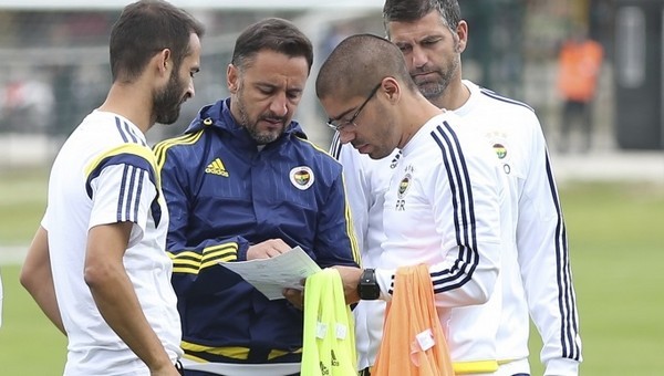 Vitor Pereira derslere başladı