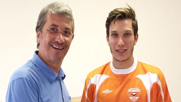 Adanaspor transferde durmuyor