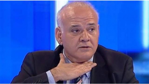 Ahmet Çakar'dan Galatasaray'a ağır eleştiri