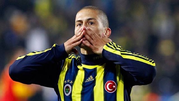 Alex de Souza'dan Fenerbahçe'ye mesaj