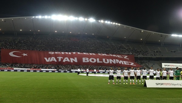 Beşiktaş taraftarının ilgisi yetersiz kaldı