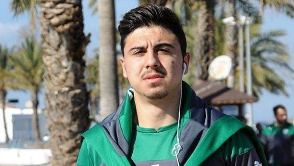 Beşiktaş'lı taraftarlardan Ozan Tufan tepkisi