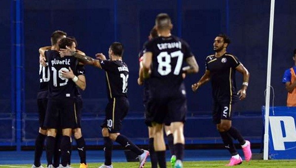 Molde, 2 penaltı kaçırdığı maçta tek gol yüzünden elendi