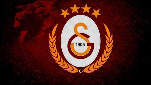 Galatasaray'da 18 futbolcu gönderildi!