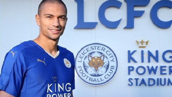 Gökhan İnler resmen Leicester City'de