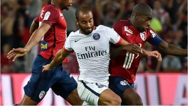 Paris Saint-Germain 10 kişiyle kazandı