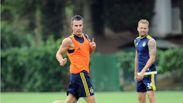 Robin Van Persie'de sevindirici gelişme