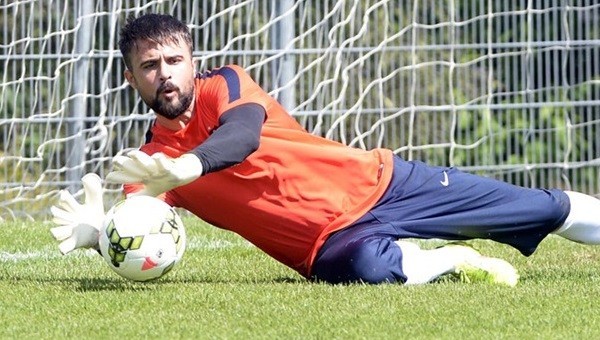 'Trabzonspor, Onur Kıvrak'ı satmak istiyor'