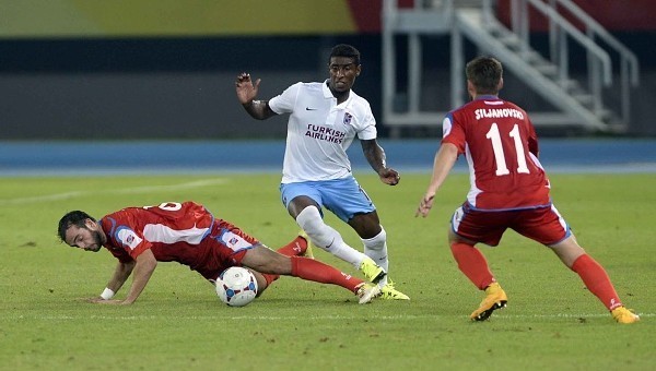 Trabzonspor tur için sahaya çıkıyor