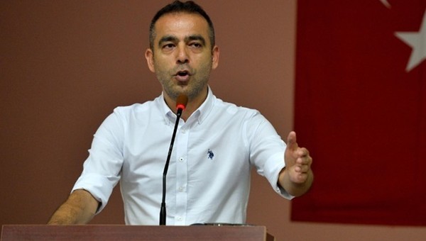 Ahmet Çakar: 'Bırak o koltuğu Kuddusi'