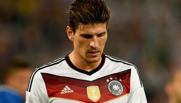 Alman halkı Mario Gomez'i istiyor!