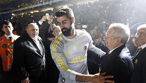 Aziz Yıldırım'dan Volkan Demirel'e sert tepki