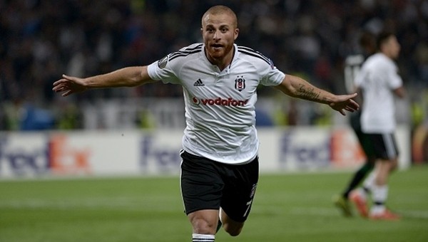 Beşiktaş Avrupa'da Gökhan'a güveniyor