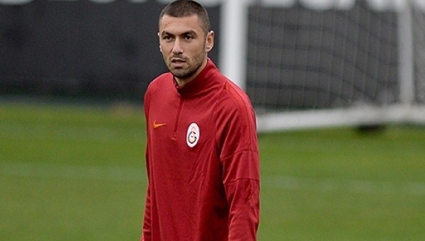 Burak Yılmaz, Benfica maçında oynayacak mı?