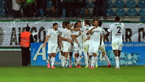 Çaykur Rizespor - Akhisar Belediyespor maçı özeti ve golleri