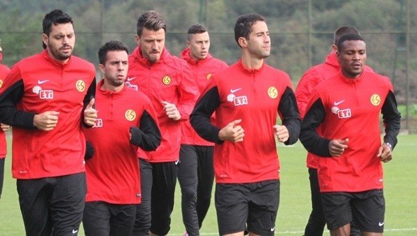 Eskişehirspor, Beşiktaş tesislerinde çalıştı