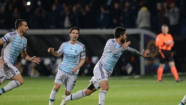 Fenerbahçe tek farkla yola devam etti
