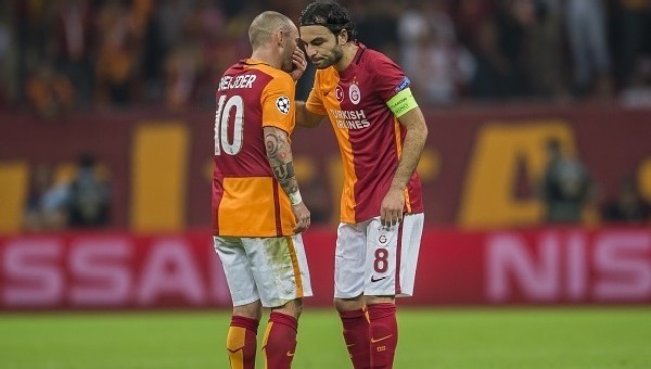 Galatasaraylı futbolculardan Yıldırım'a cevap