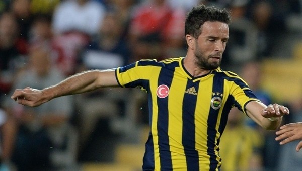 Gökhan Gönül formasına kavuşuyor